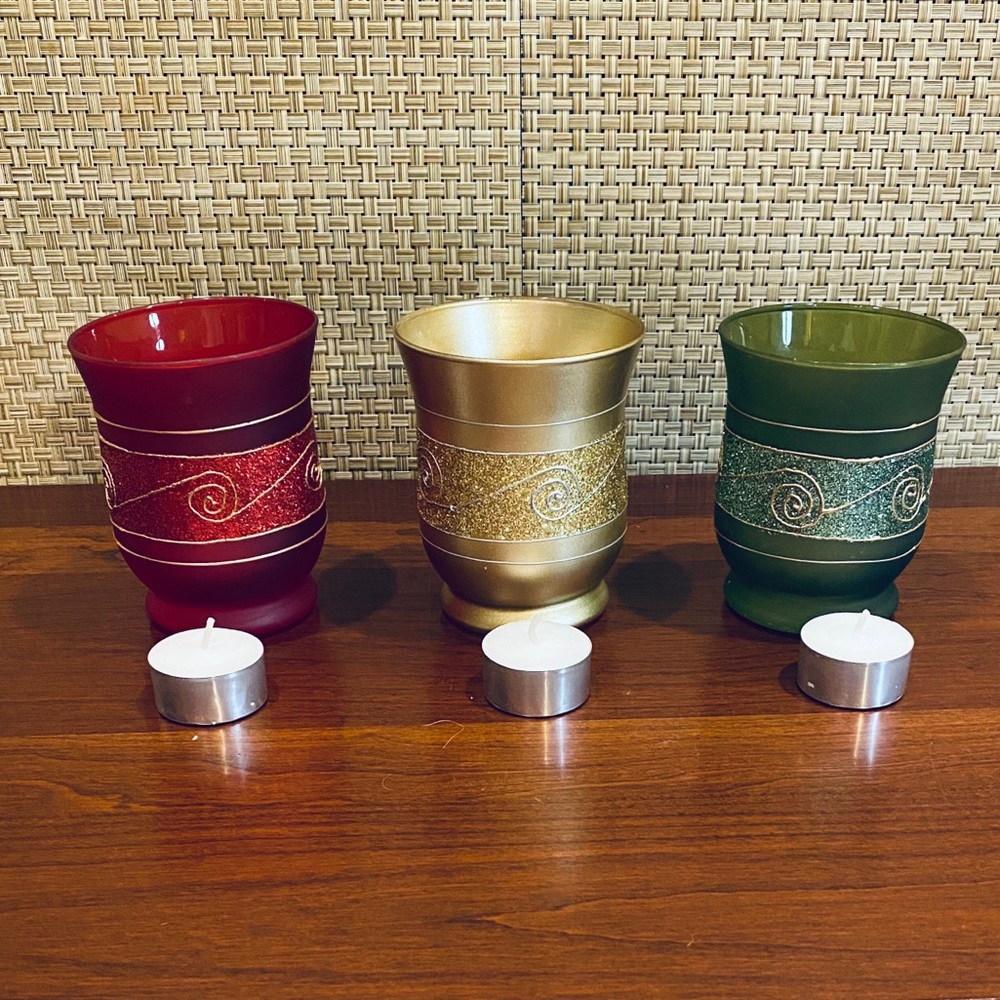 🎄NWOT Glitter Christmas Votive Holder Trio